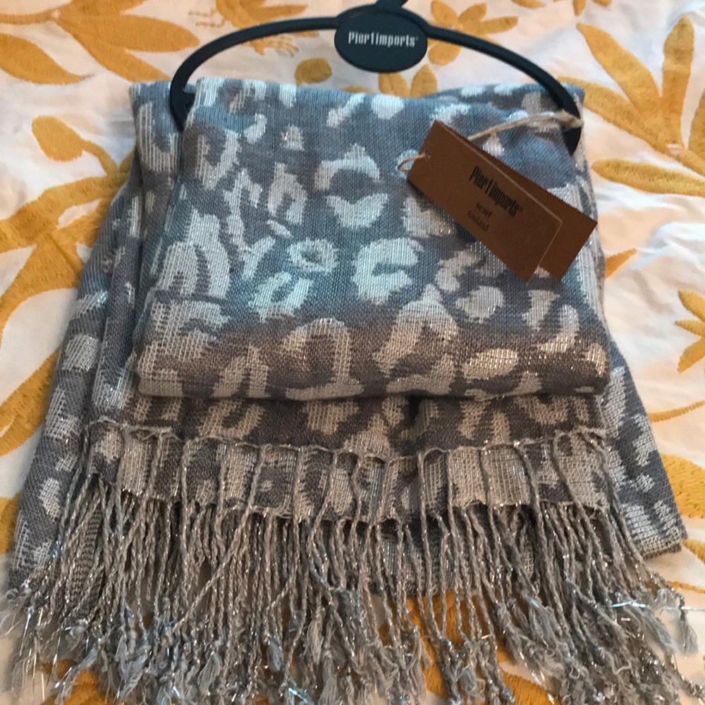 Scarf
